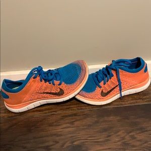 Nike Free 4.0 Flyknit Women’s 6!